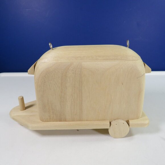 RV Camper Wood "Birdhouse" with metal hooks for hanging - Picture 7 of 10